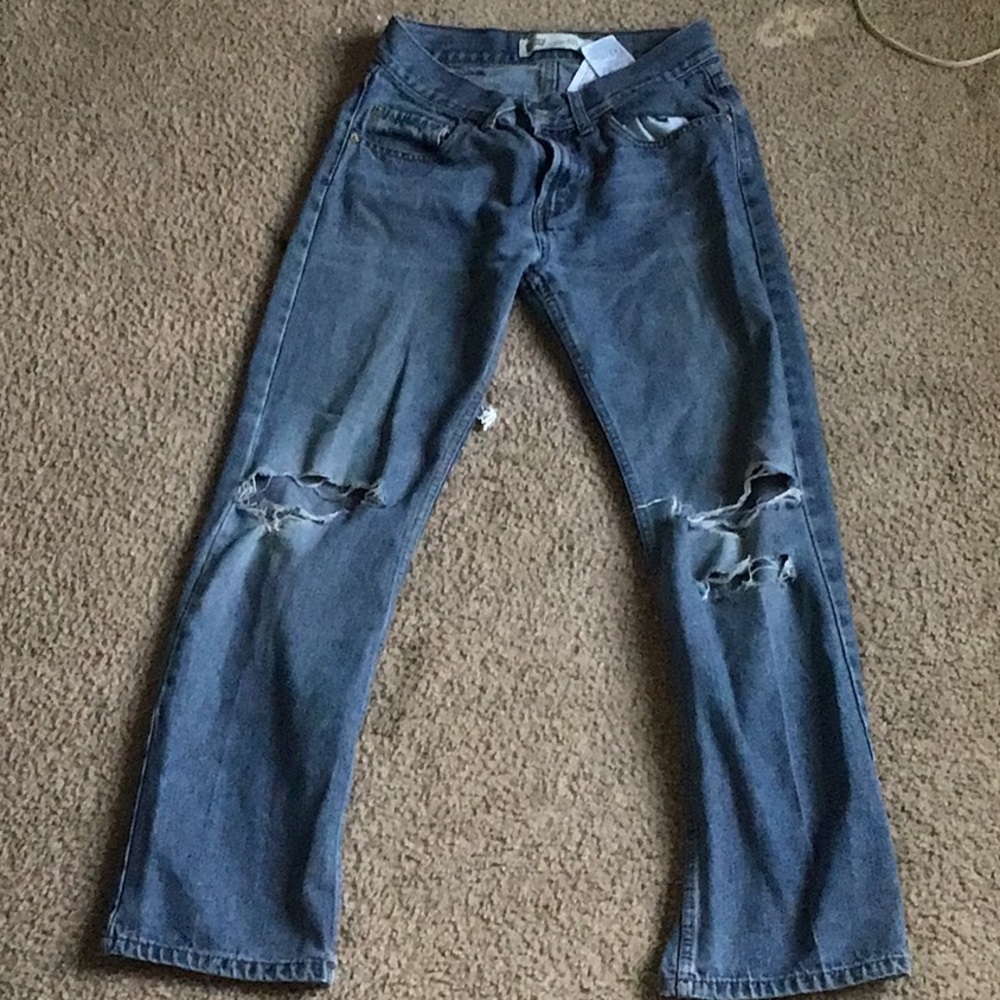 Stylish Blue Distressed Men's Jeans